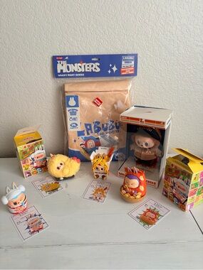 Labubu Wacky Mart Series Cashier, Messenger Bag and 4 confirmed figurines.